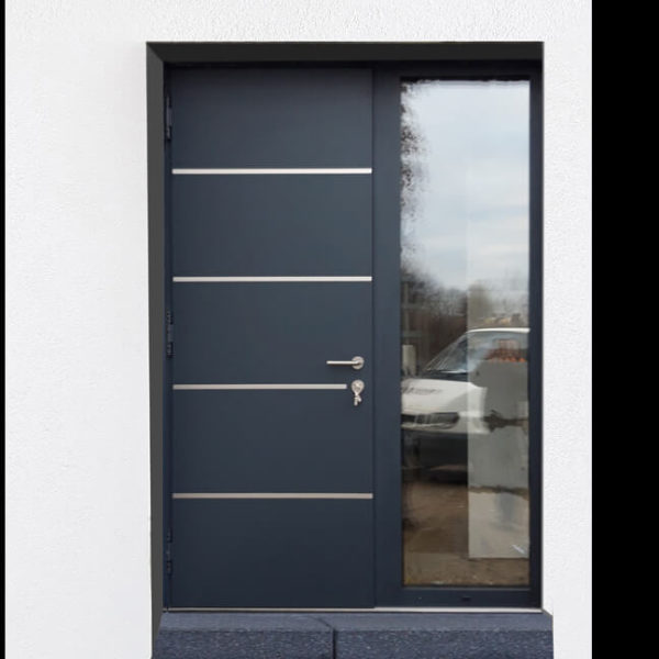 Ryterna front door design similar to 207