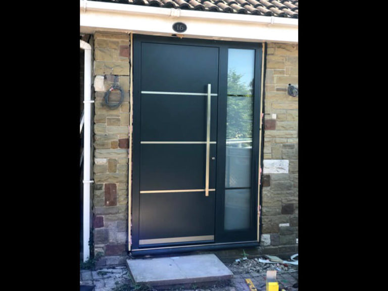 Ryterna front door design similar to 207