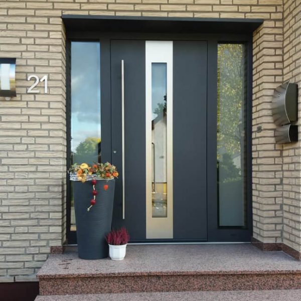 front door in Warwick