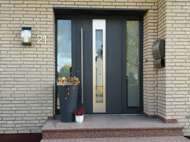 front door in Warwick