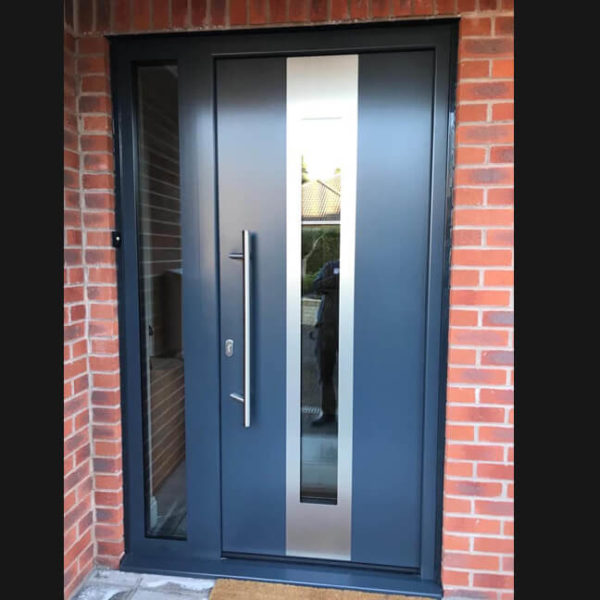 Ryterna front door 601 design with sidelight