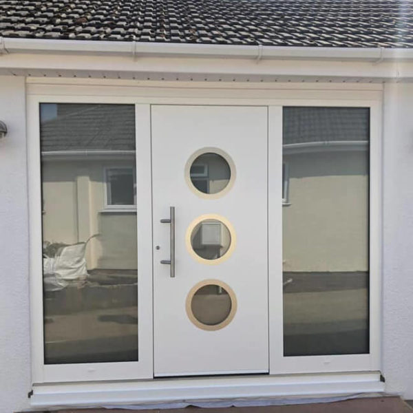 Ryterna front door with portholes & sidelights