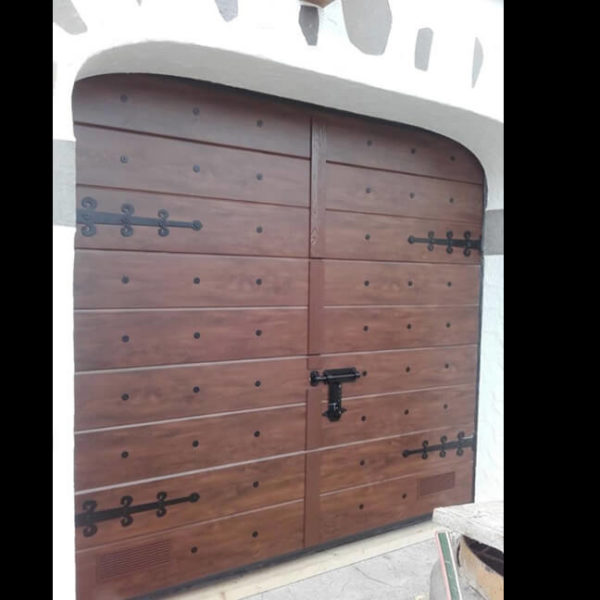 Retro sectional garage doors (15)