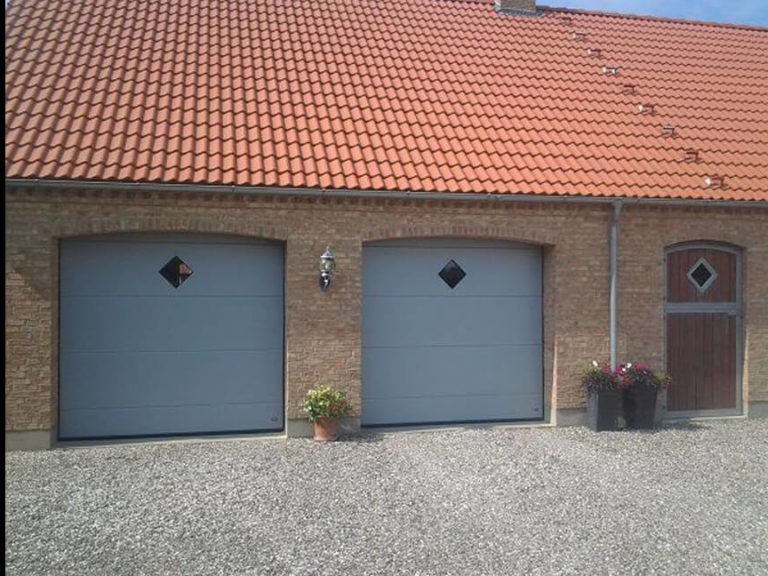 A pair of garage doors & horse stall door