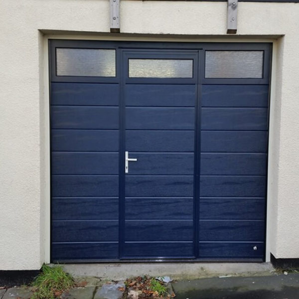 Sectional garage doors with wicket (6)