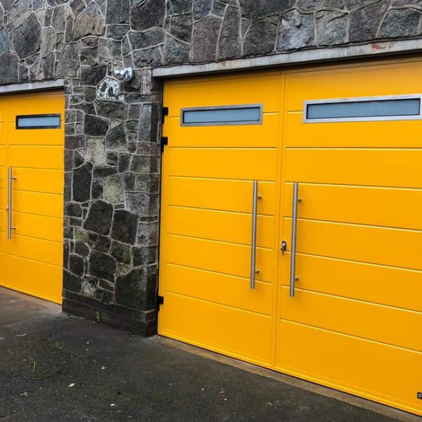 Vivid Side-Hinged Garage Doors