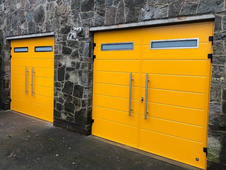 Vivid Side-Hinged Garage Doors