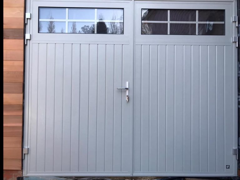 Side-Hinged Garage Door Traditional design & custom colour
