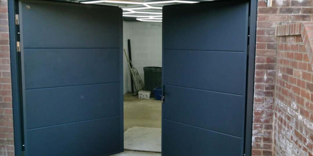 Inwards opening Side-Hinged Garage Door