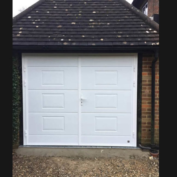 Side hinged door 'Georgian' design