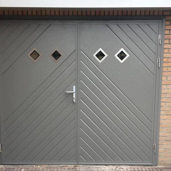 Side hinged door in modified 'Diamond' design