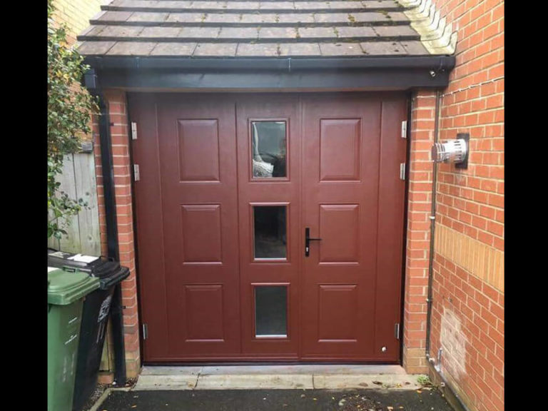 Side hinged door - vertical layout with windows