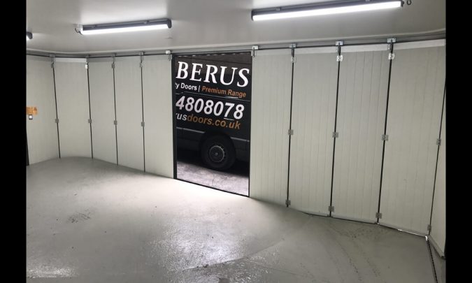 Sliding door on the side-sloping floor