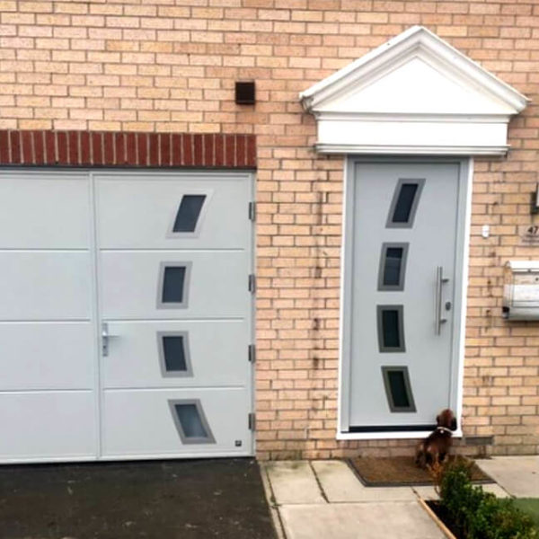 Front & side-hinged doors with 'Sails' design windows