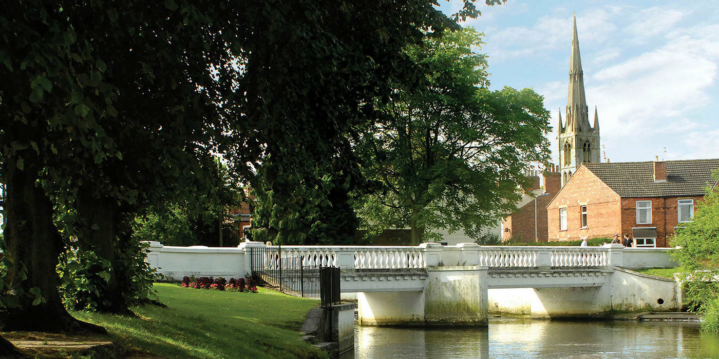 Aluminum Front Doors in Grantham Aluminum Front Doors in Grantham