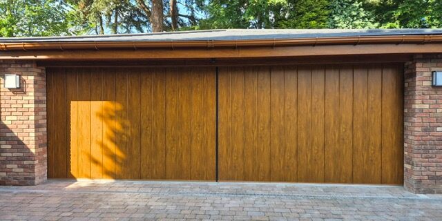 Garage doors Birmingham and London to Nottingham and Leeds Garage doors Birmingham and London to Nottingham and Leeds
